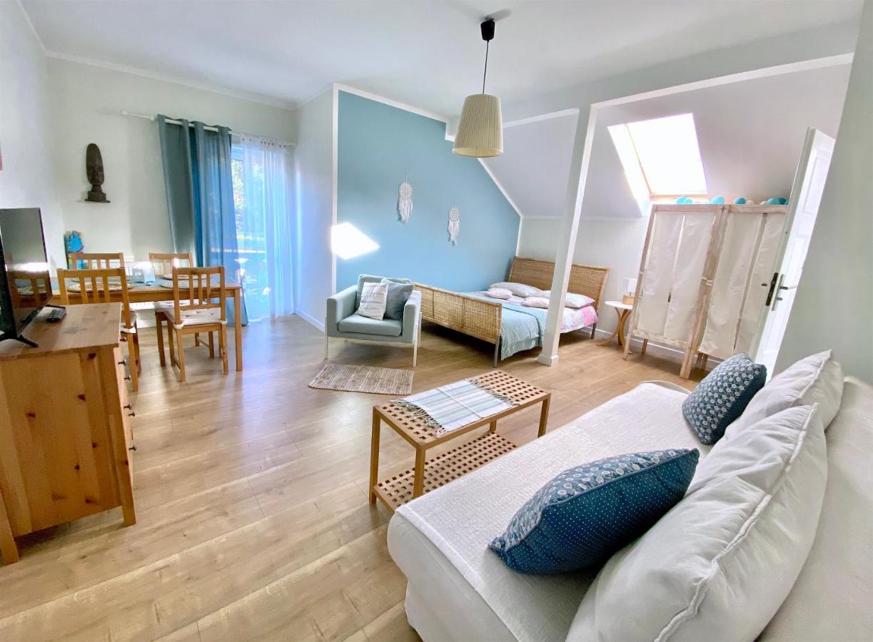 Szary Domek Apartamenty Stolpmünde Exterior foto